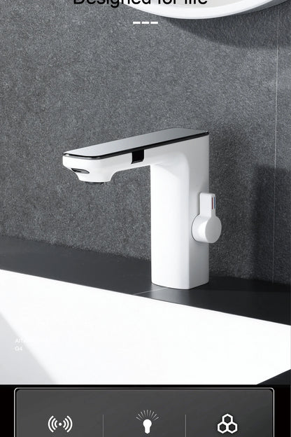 White Intelligent Brass Bathroom Faucet, Induction Design with LED Temperature Display, Single-Hole Single-Handle Hot and Cold Basin Tap