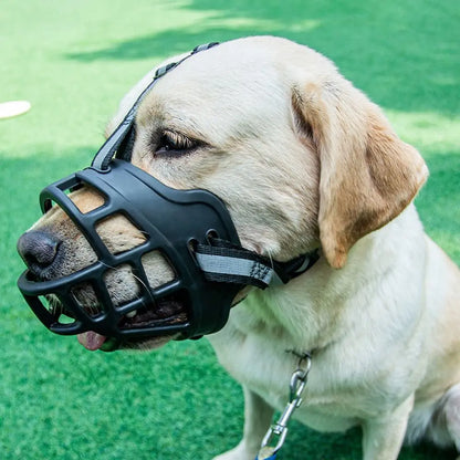 Adjustable Anti-Bite Dog Muzzle with Reflective Strip, Breathable Plastic, Allows Drinking Water