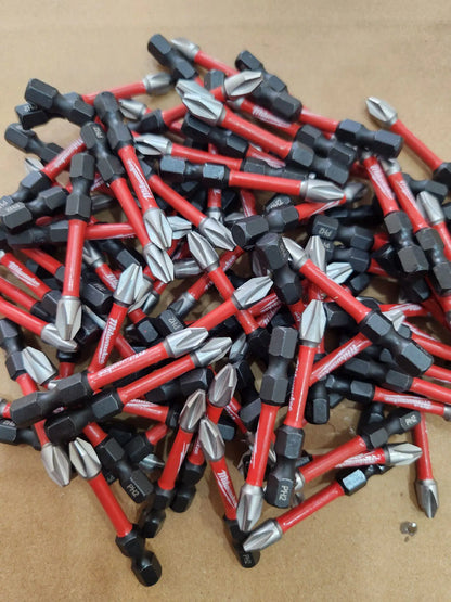 Milwaukee Heavy-Duty Impact Drill Bit Kit 1/4" Hex Magnetic Screwdriver Bits Organized in Portable Storage Case
